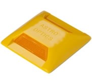 Pavement marker, yellow case - amber lens