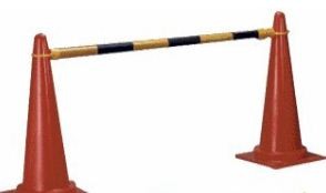 RCB6YB 3.35' - 6.6' Retractable Traffic Cone Bar